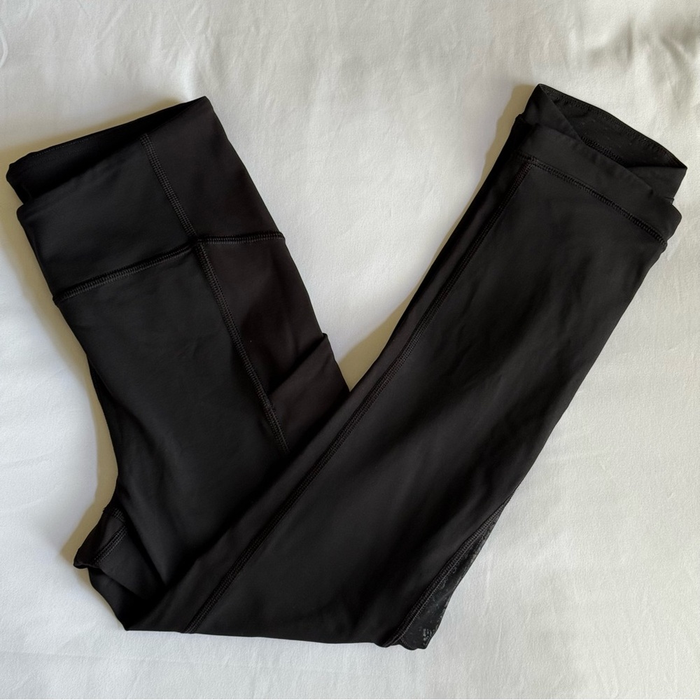 Lululemon Black crop Leggings